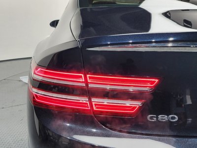 GENESIS G80 (RG3) - 10