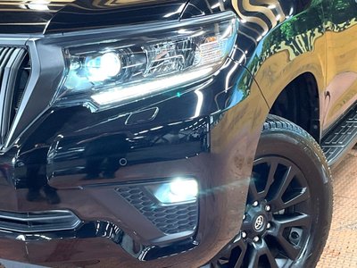 2023 Toyota LAND CRUISER PRADO — миниатюра 12
