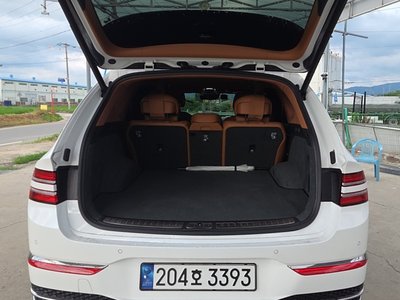 صورة 7 لـ 2025 Genesis GV80