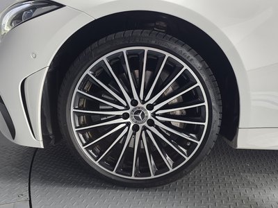 صورة 6 لـ 2023 Mercedes-BENZ CLS