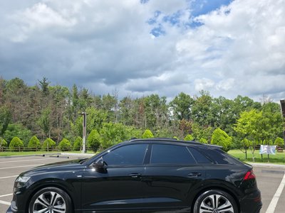 2023 AUDI Q8 照片 6