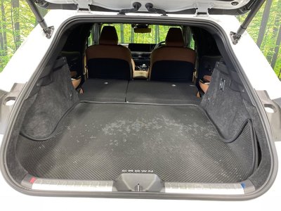 TOYOTA CROWN SPORT - 10