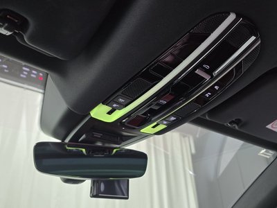 2023 Porsche CAYENNE thumbnail 28