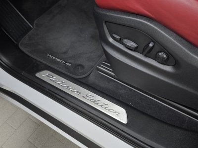 2023 Porsche CAYENNE thumbnail 29