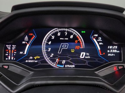 LAMBORGHINI HURACAN - 8