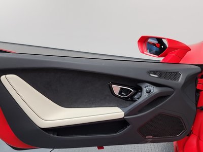 صورة مصغرة 18 لـ 2023 Lamborghini HURACAN
