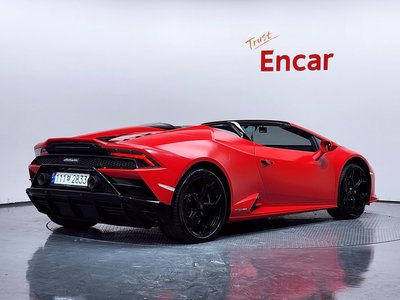 LAMBORGHINI HURACAN - 3