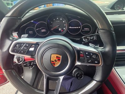 PORSCHE PANAMERA - 8