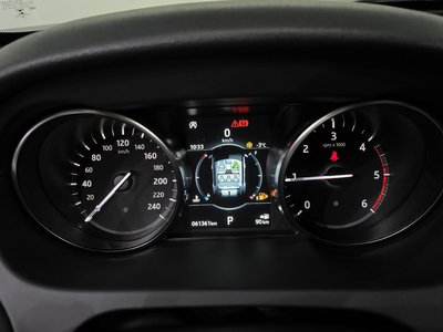 LAND ROVER DISCOVERY SPORT - 8