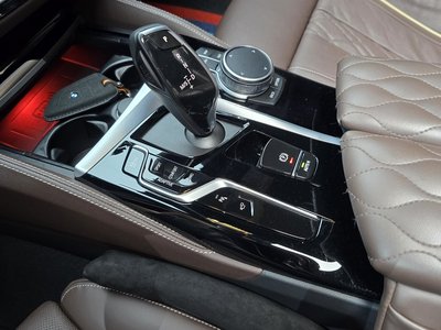 2023 BMW 5 SERIES 照片 9