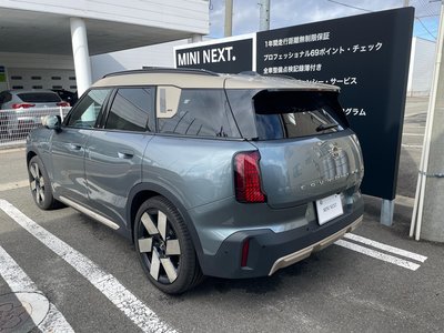 MINI MINI COUNTRYMAN - 5