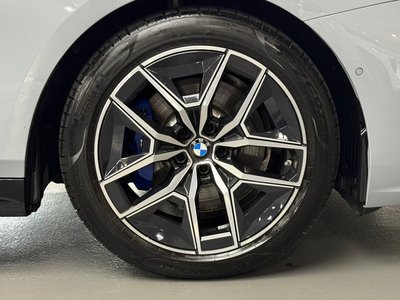 2025 BMW 5 SERIES 照片 6