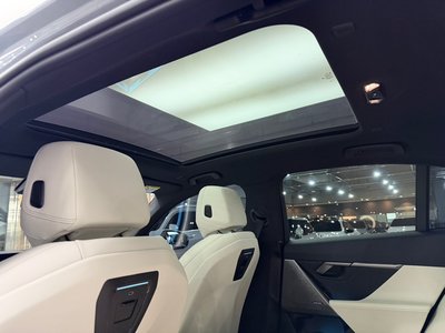 2025 BMW 5 SERIES — миниатюра 16