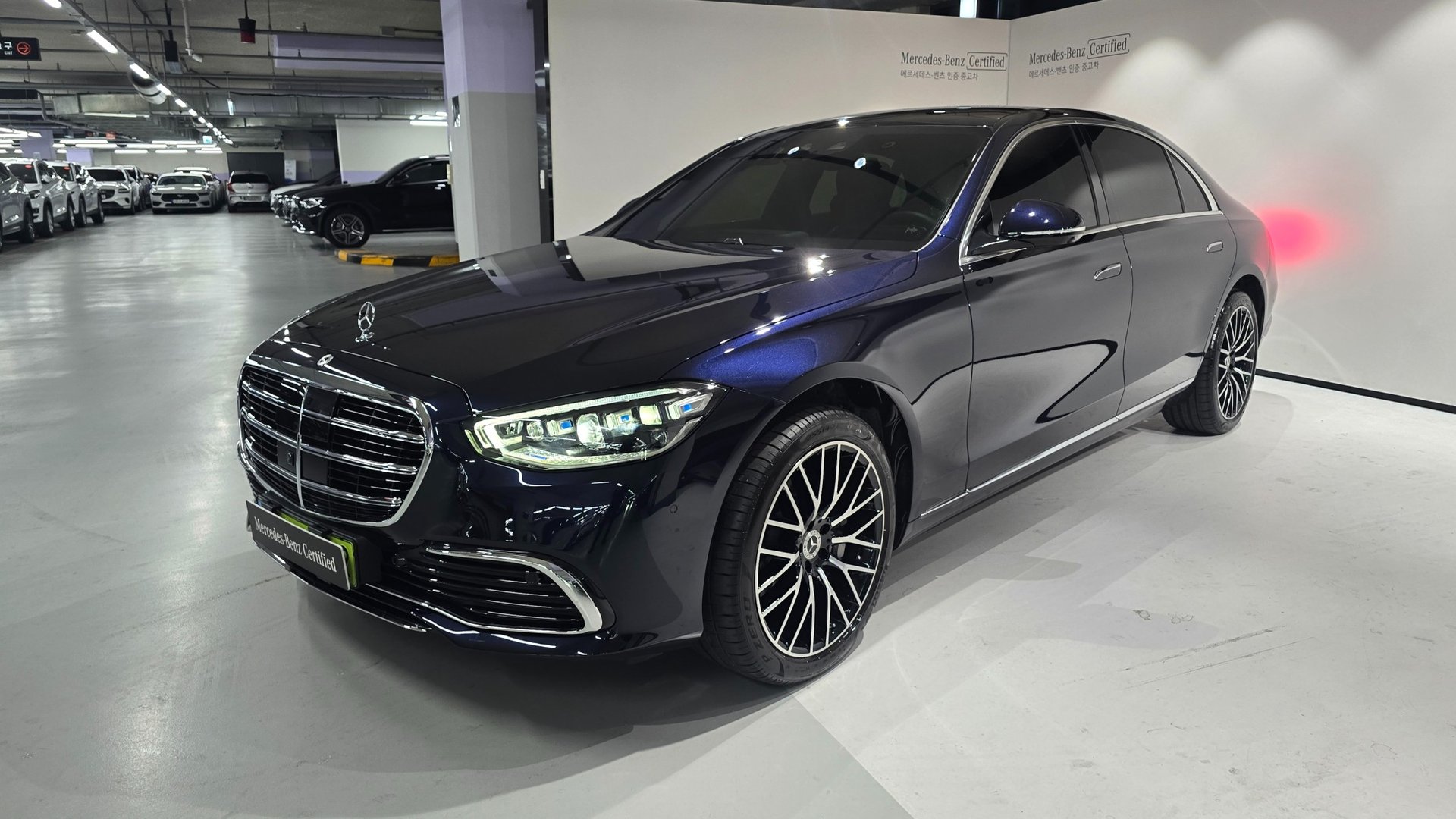 MERCEDES-BENZ S-CLASS - View 1