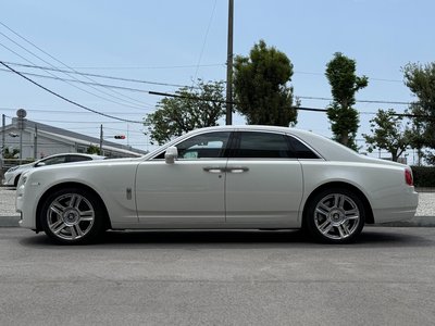 ROLLS-ROYCE GHOST - 6
