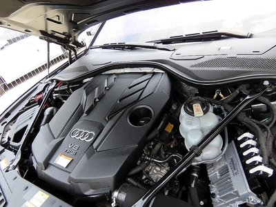 2021 AUDI A8 photo 7
