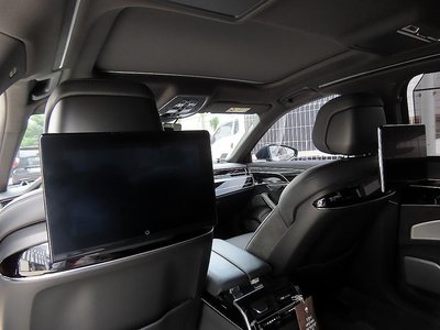 صورة مصغرة 17 لـ 2021 AUDI A8