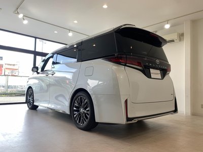 2023 Toyota VELLFIRE — фото 2