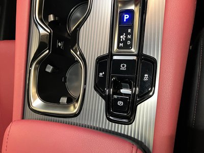 صورة مصغرة 23 لـ 2025 Lexus RX
