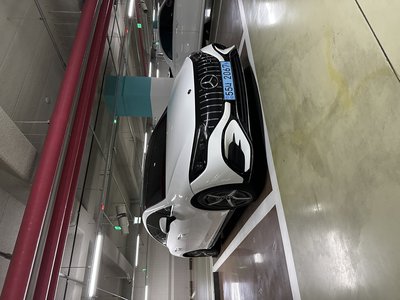 MERCEDES-BENZ EQE