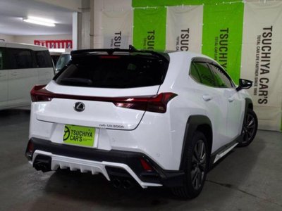 2025 Lexus UX 照片 2