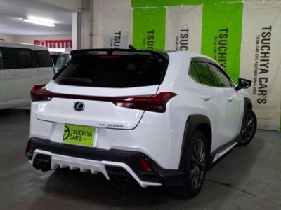 2025 Lexus UX 缩略图 11