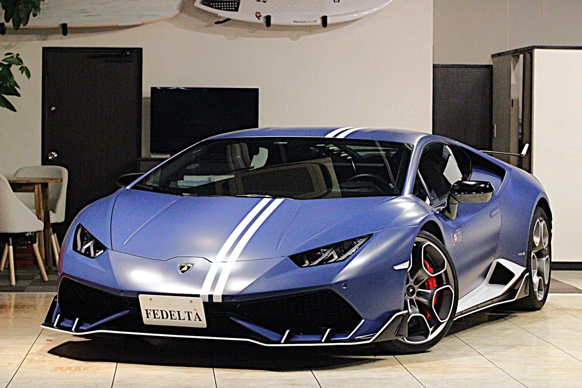 LAMBORGHINI HURACAN - View 1