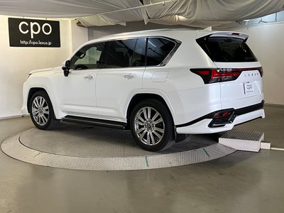 LEXUS LX - 2