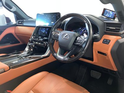 LEXUS LX - 3
