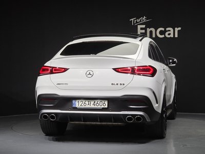 صورة 3 لـ 2021 Mercedes-BENZ GLE