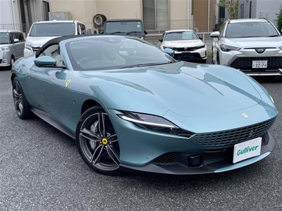 FERRARI ROMA SPIDER