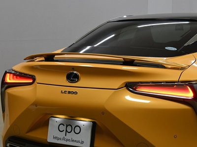 صورة 8 لـ 2017 Lexus LC
