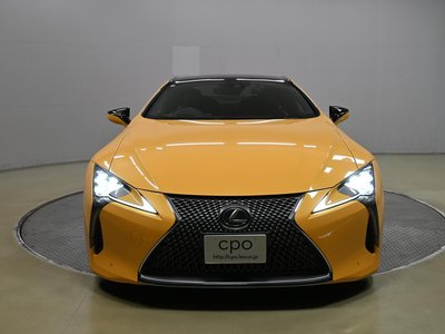 صورة 4 لـ 2017 Lexus LC