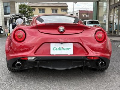 صورة 6 لـ 2015 ALFA Romeo 4C