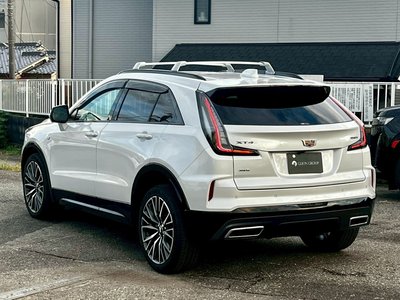 CADILLAC XT4 - 9