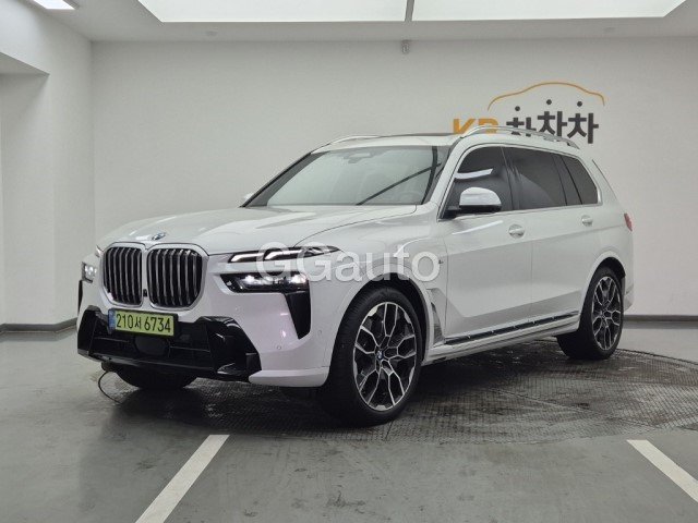 BMW X7 - View 1