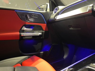 2025 Mercedes-BENZ GLB 缩略图 18