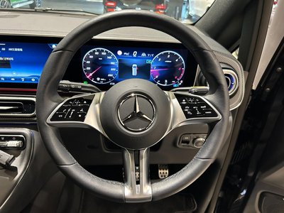 صورة 4 لـ 2024 Mercedes-BENZ V-CLASS