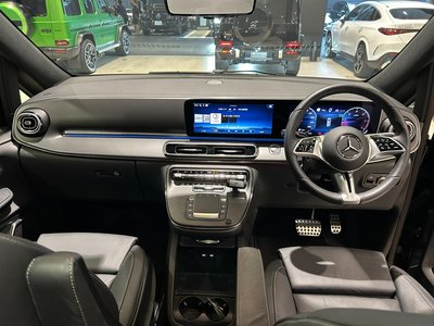 صورة 6 لـ 2024 Mercedes-BENZ V-CLASS