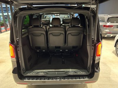 صورة 10 لـ 2024 Mercedes-BENZ V-CLASS