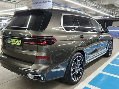 2026 BMW X7 — фото 5