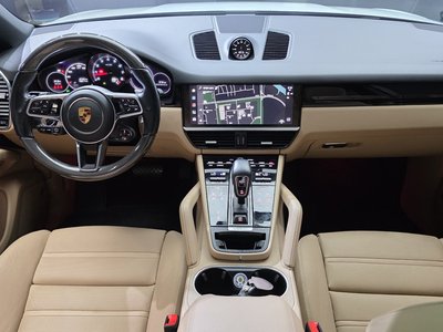 صورة 5 لـ 2022 Porsche CAYENNE