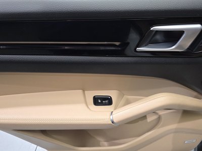 2022 Porsche CAYENNE 缩略图 15