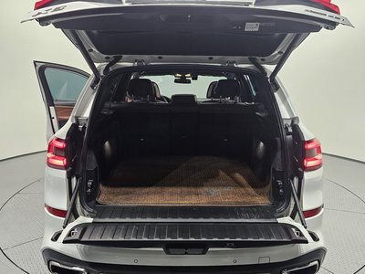صورة مصغرة 30 لـ 2021 BMW X5