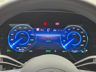 2023 Mercedes-BENZ EQS photo 8