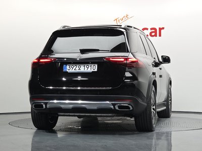 2025 Mercedes-BENZ GLE photo 3