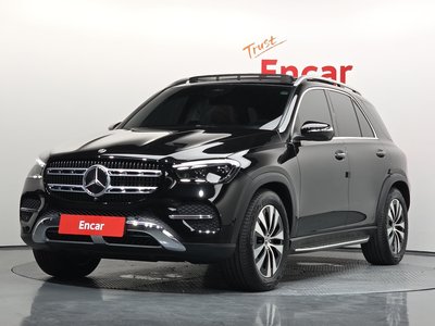 2025 Mercedes-BENZ GLE photo 1