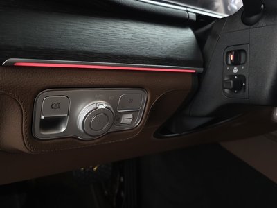 2025 Mercedes-BENZ GLE — миниатюра 29