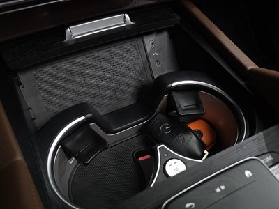 2025 Mercedes-BENZ GLE — миниатюра 35