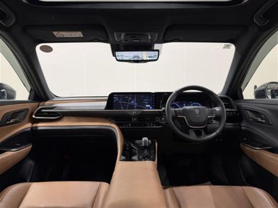 TOYOTA CROWN SPORT - 2